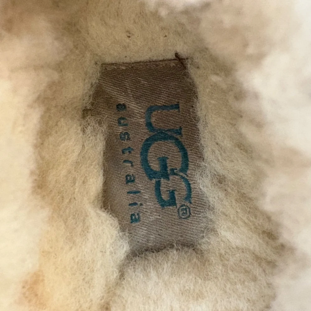 UGG women Ansley size 6 - Picture 5 of 6
